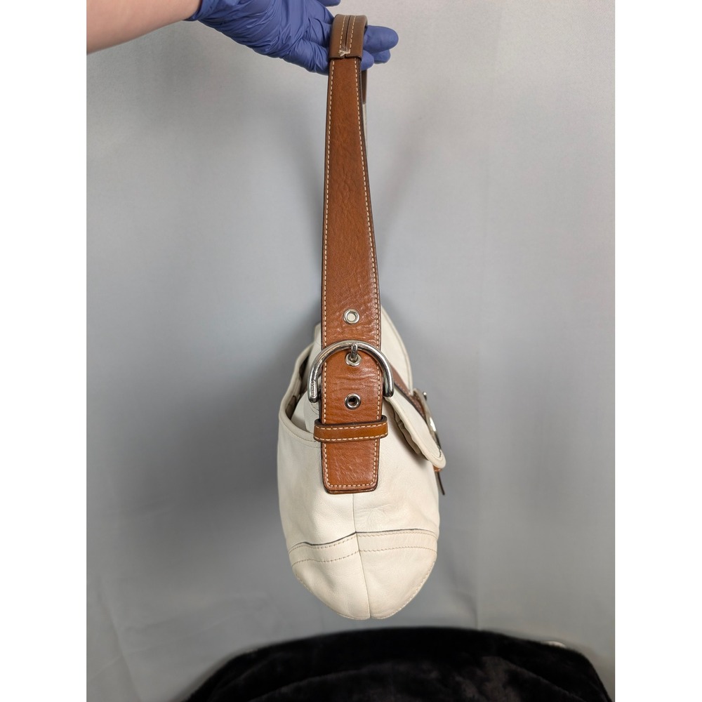 Coach Soho Flap Shoulder Bag Vtg Medium White Tan Leather Buckle Flap 9248 - Picture 5 of 16
